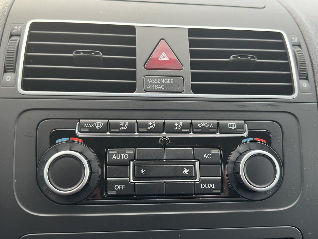 Volkswagen Touran 1.6TDi 