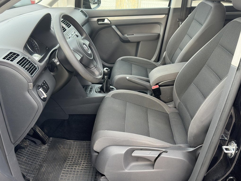 Volkswagen Touran 1.6TDi 