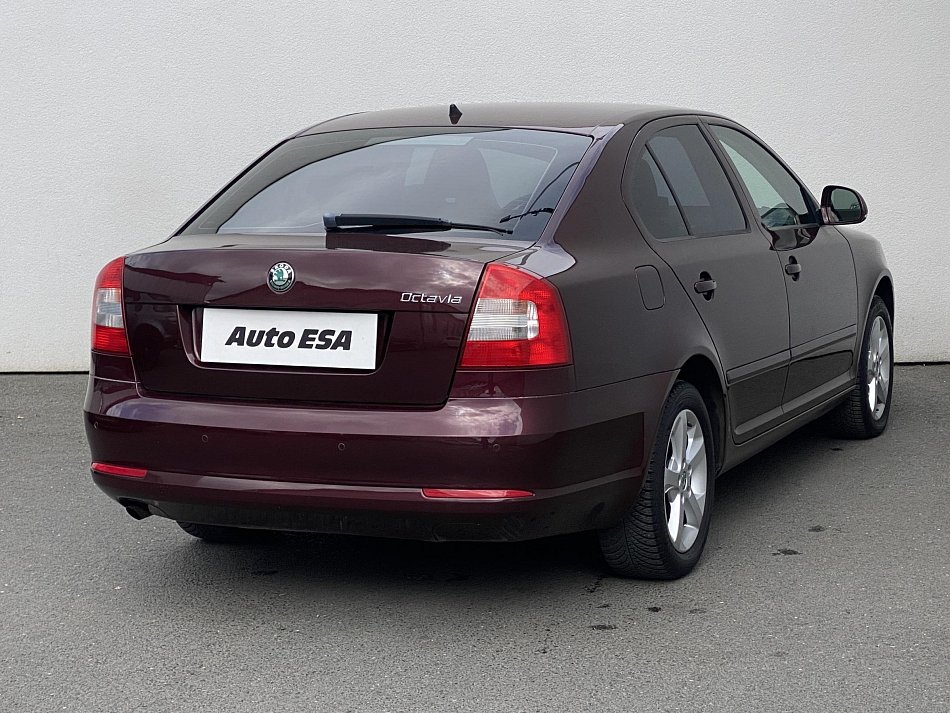 Škoda Octavia II 1.2 TSi Family