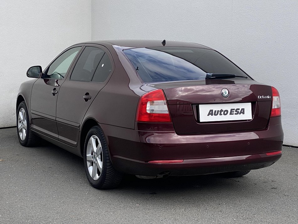 Škoda Octavia II 1.2 TSi Family