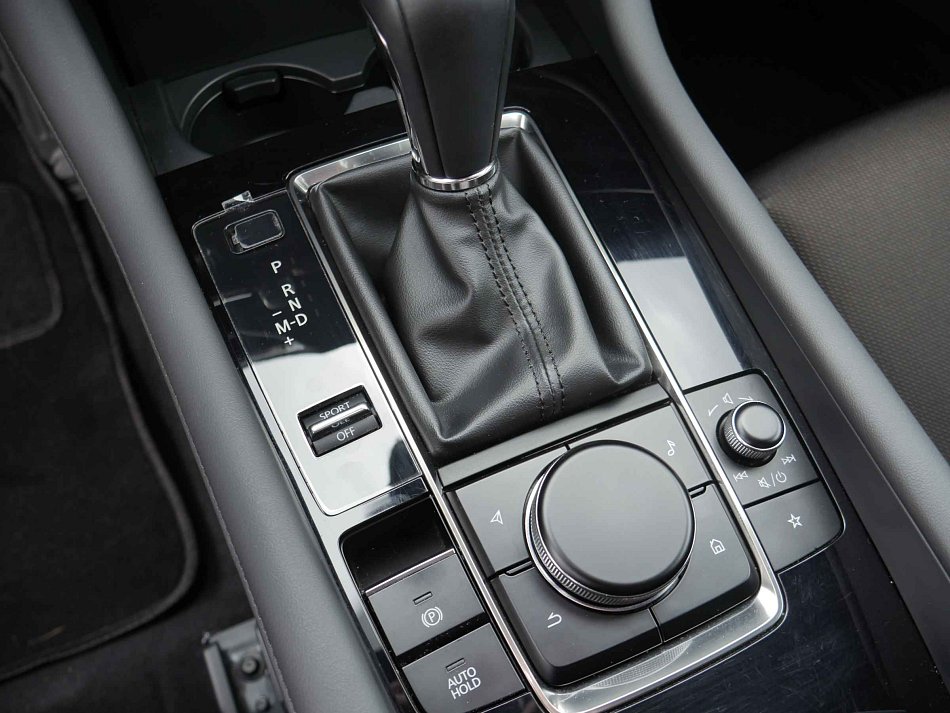 Mazda 3 2.0i 