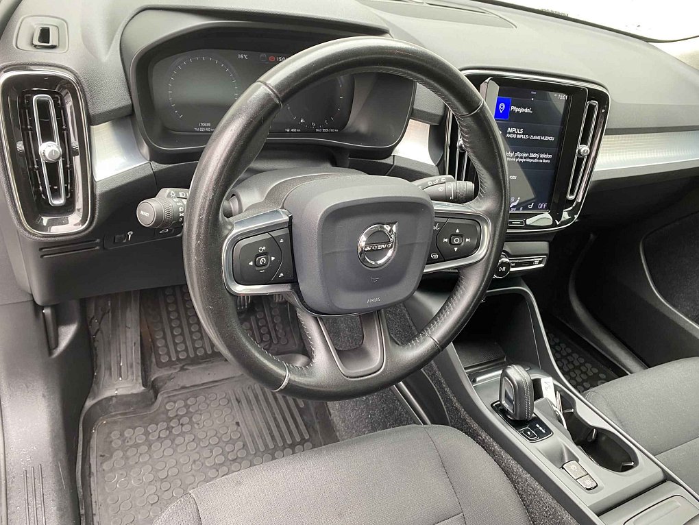 Volvo XC40 2.0D 