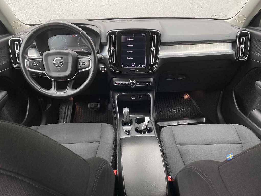Volvo XC40 2.0D 