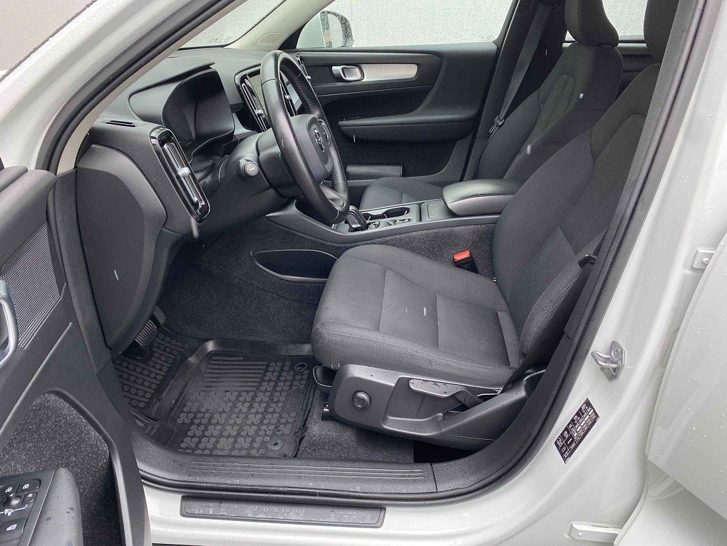 Volvo XC40 2.0D 