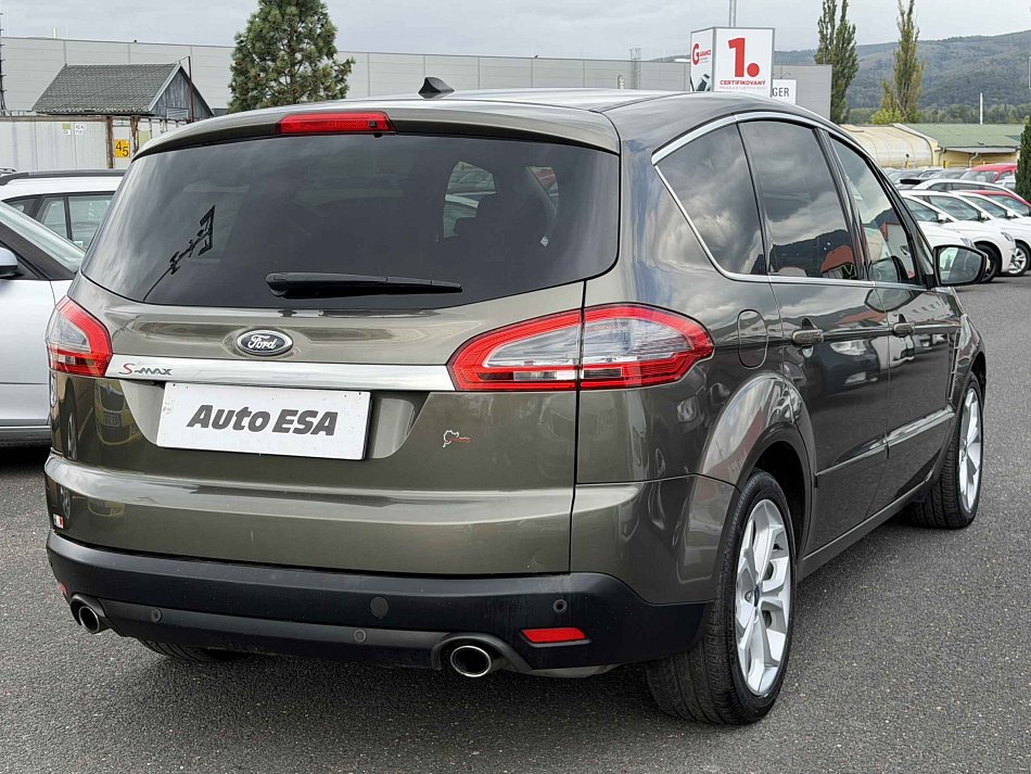 Ford S-MAX 2.2 TDCi Titanium