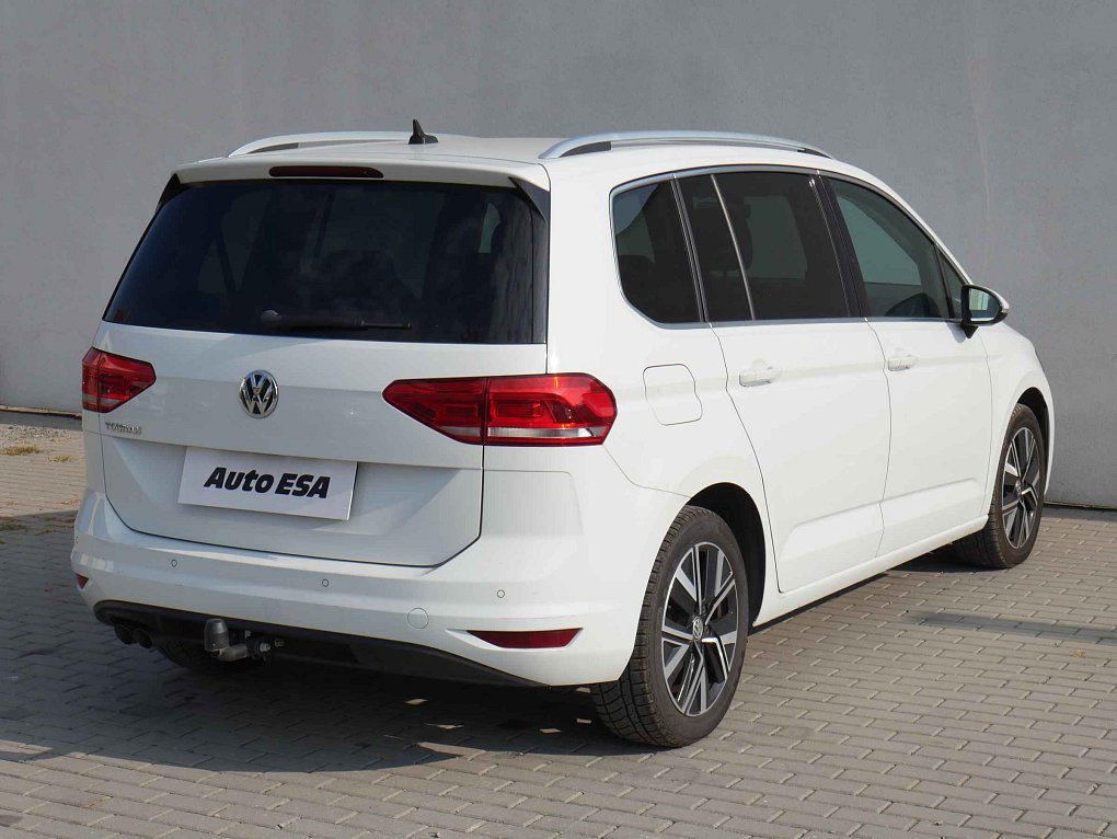 Volkswagen Touran 2.0TDi 