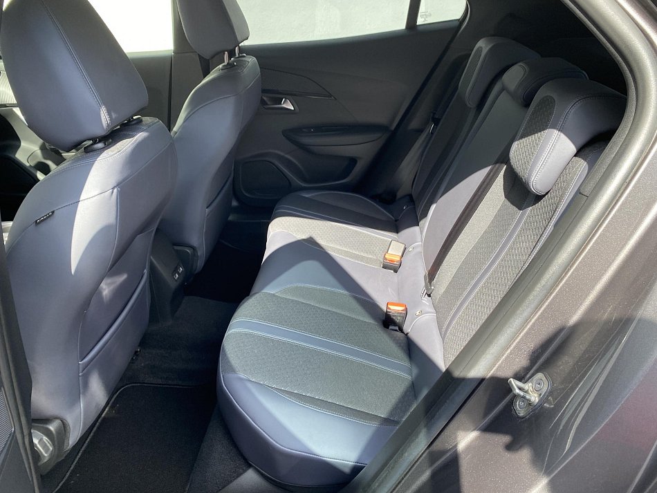 Peugeot 2008 1.2PT Allure