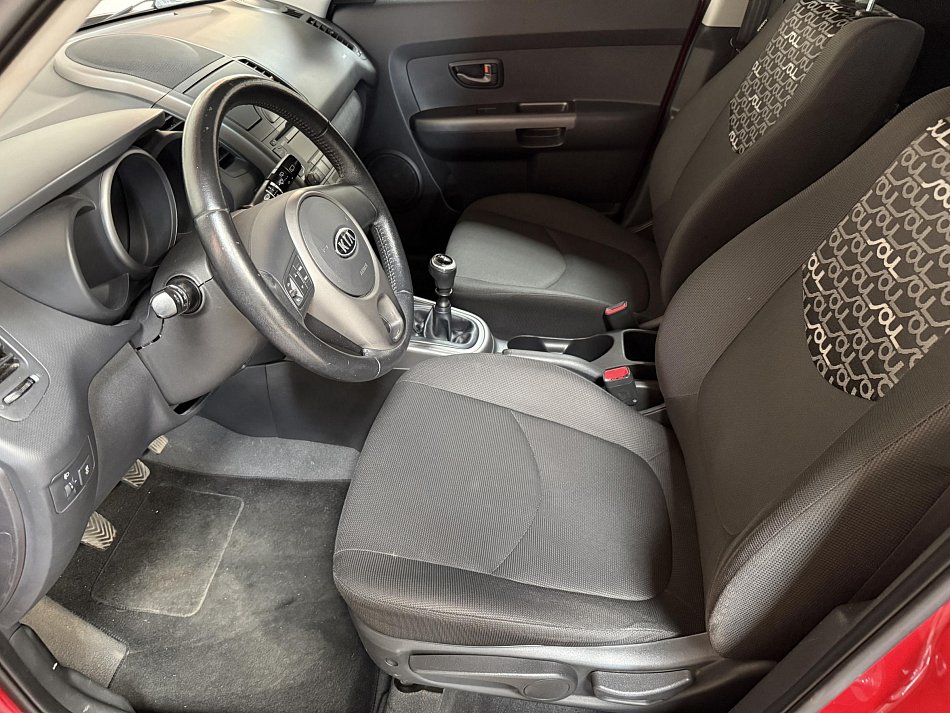 Kia Soul 1.6i 