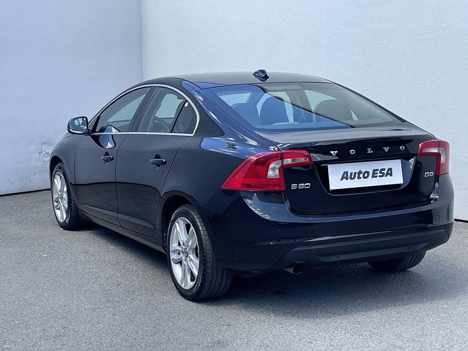Volvo S60 2.0 D3 Momentum