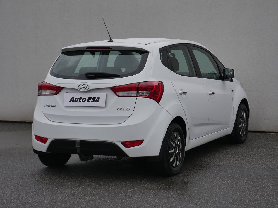 Hyundai Ix20 1.4 i 