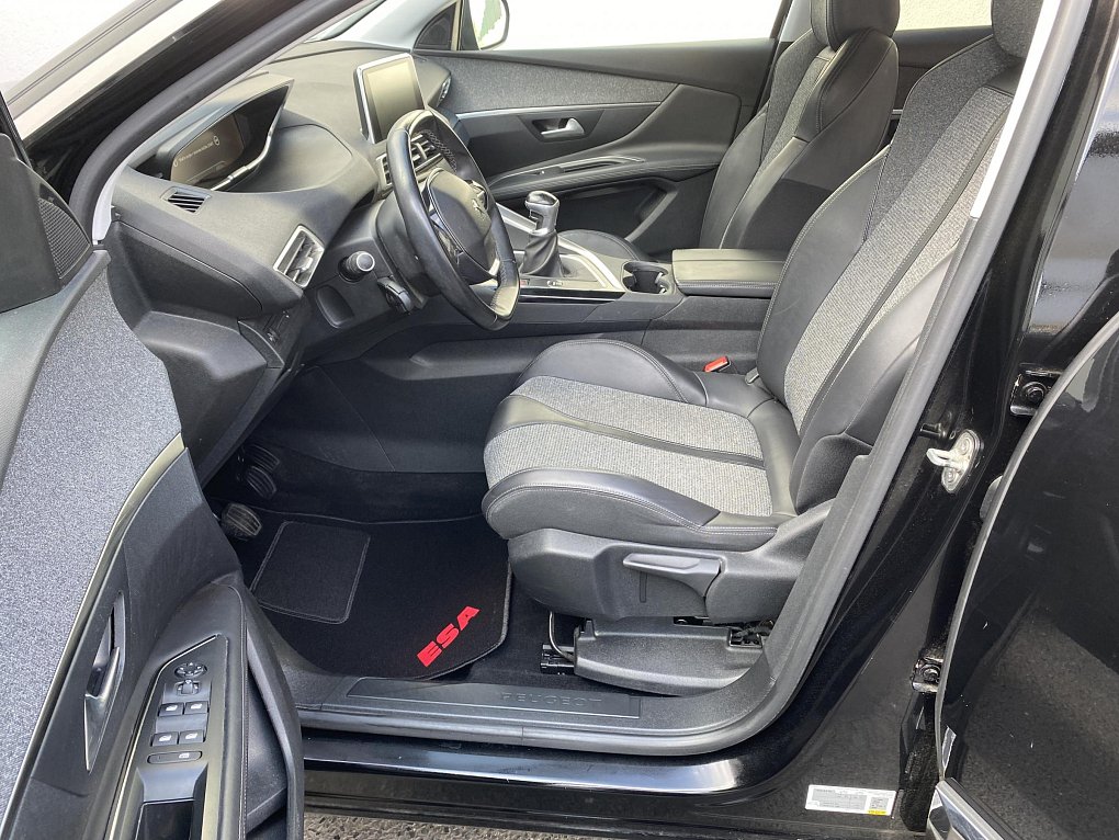 Peugeot 3008 1.5 HDi Allure