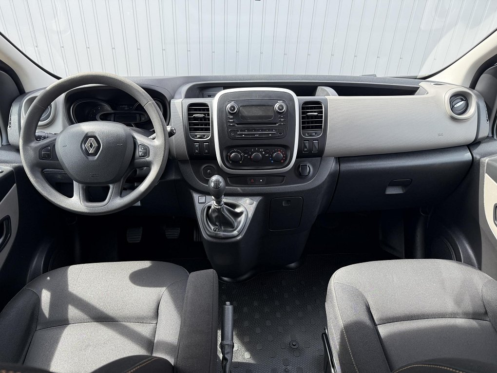 Renault Trafic 1.6dCi  L2 5míst