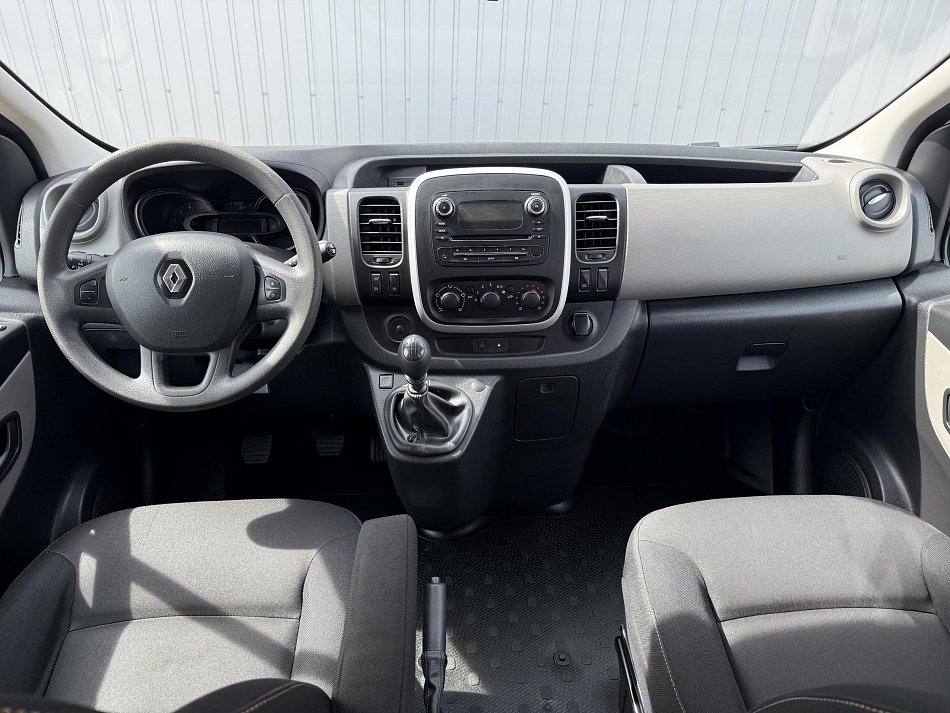 Renault Trafic 1.6dCi  L2 5míst
