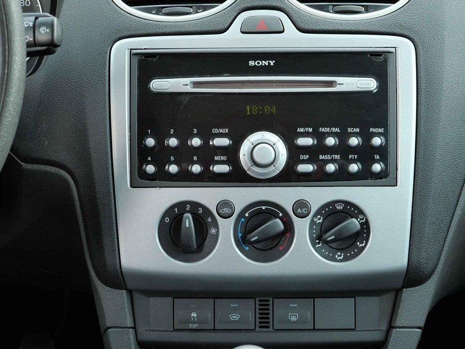 Ford Focus 1.6i 