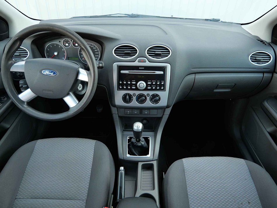 Ford Focus 1.6i 