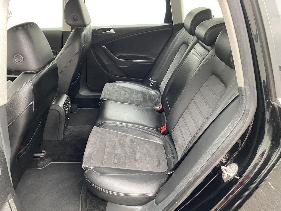 Volkswagen Passat 2.0 TDi Highline