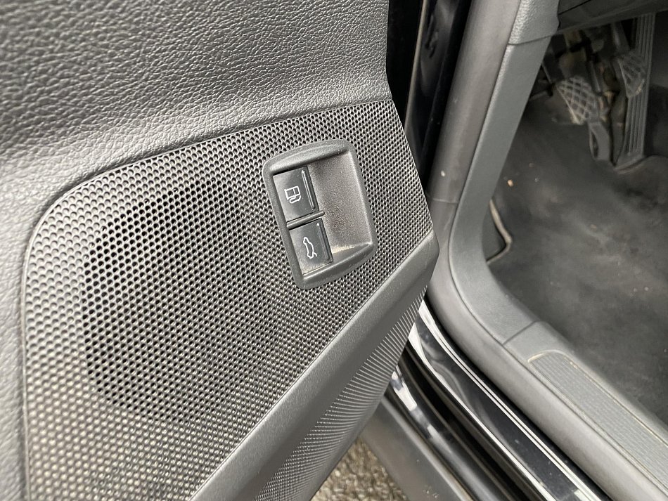 Volkswagen Passat 2.0 TDi Highline