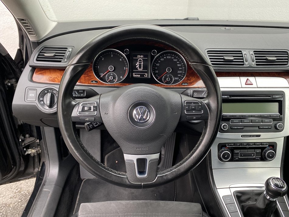 Volkswagen Passat 2.0 TDi Highline