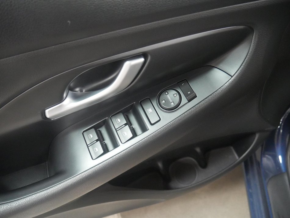 Hyundai I30 1.4i 