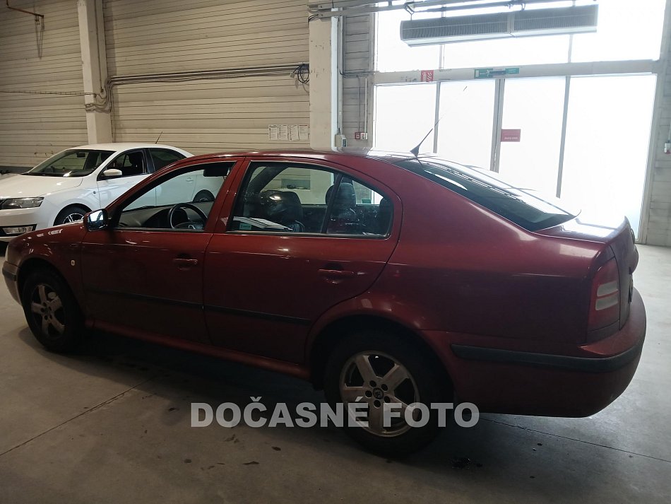 Škoda Octavia 1.6i 
