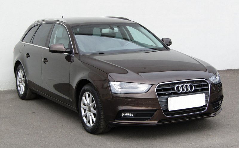 Audi A4 2.0 TFSi Ambition Quattro