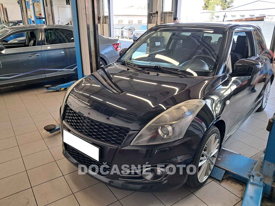 Suzuki Swift 1.6i 