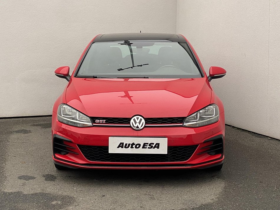 Volkswagen Golf 2.0 TSi GTi