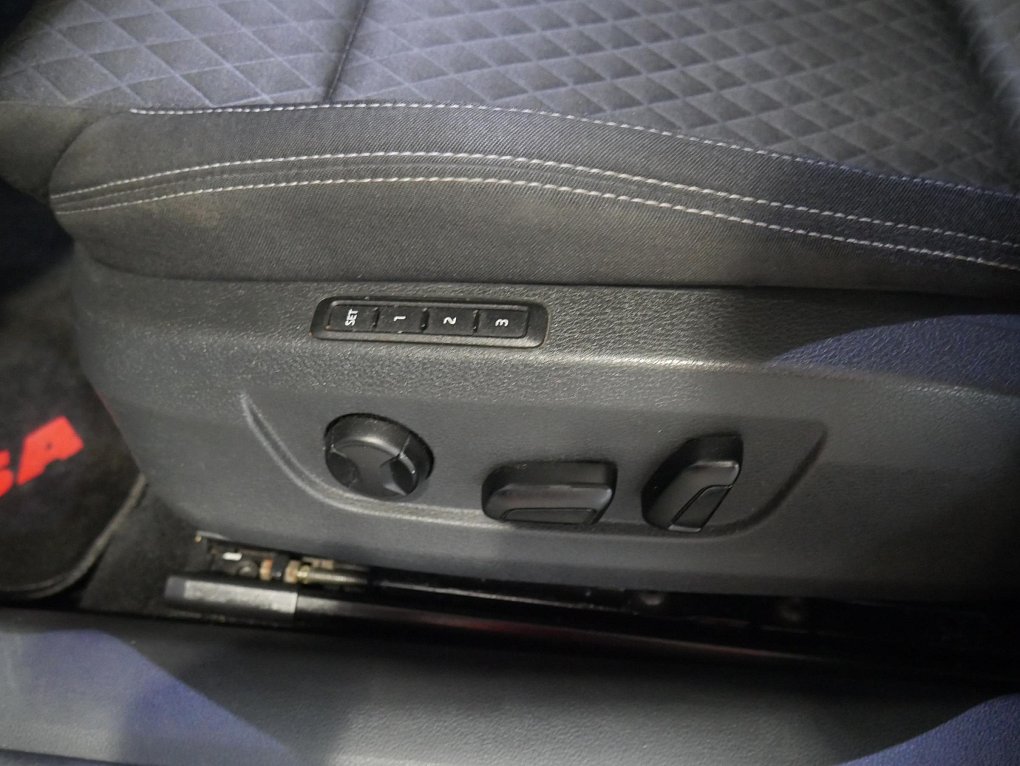 Škoda Superb III 2.0 TSi  4x4