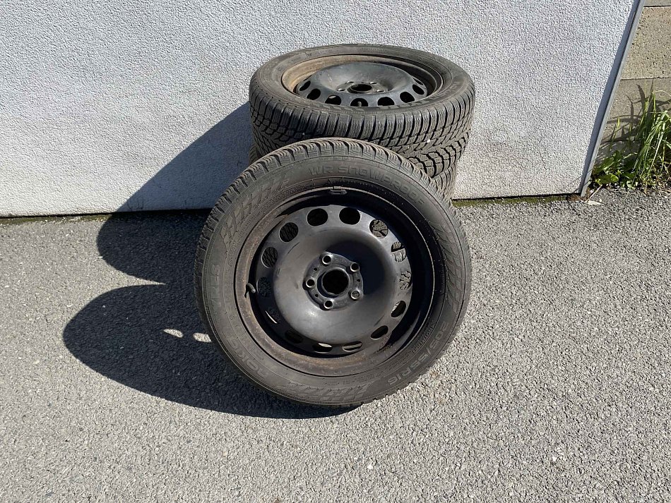 Volkswagen Golf 1.6 TDi 