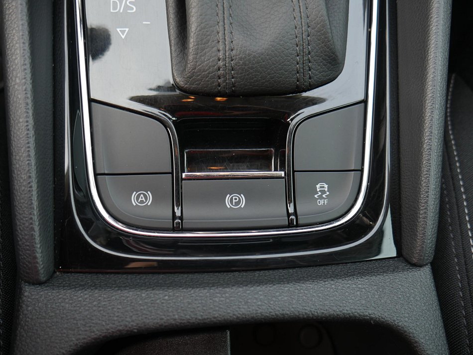 Škoda Karoq 1.5 TSi Style