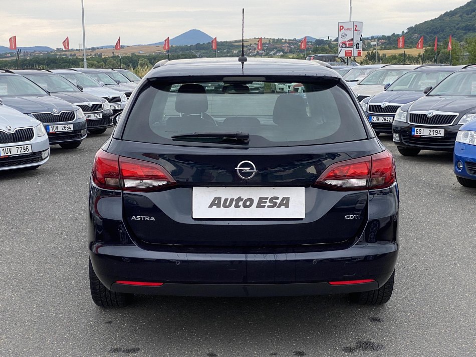 Opel Astra 1.6CDTi 