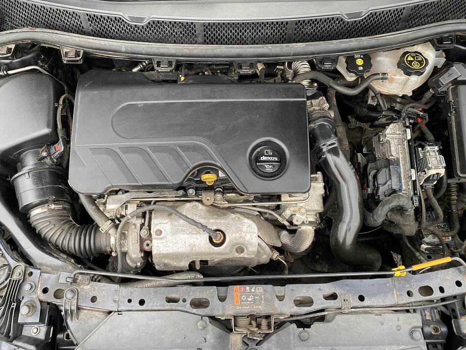 Opel Astra 1.6CDTi 