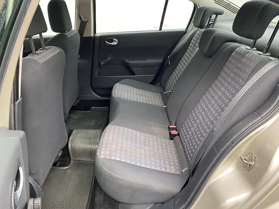 Renault Mégane 1.4i 