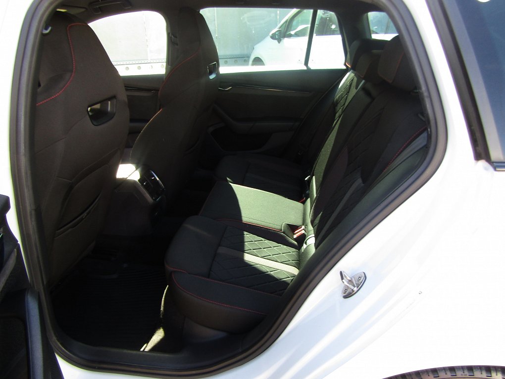 Škoda Octavia IV 2.0 TSi RS RS