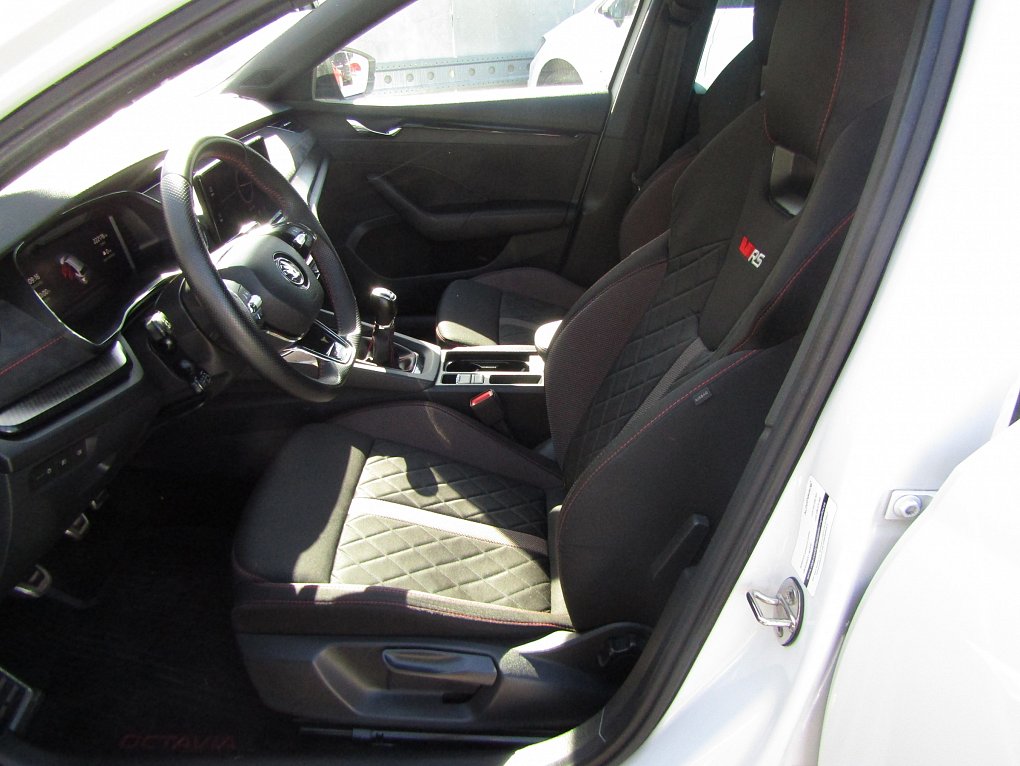 Škoda Octavia IV 2.0 TSi RS RS