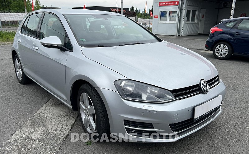 Volkswagen Golf 1.2 TSi 