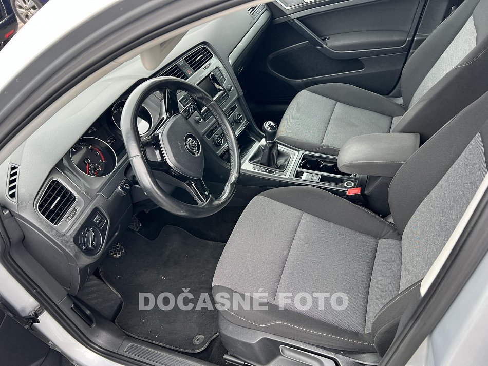 Volkswagen Golf 1.2 TSi 