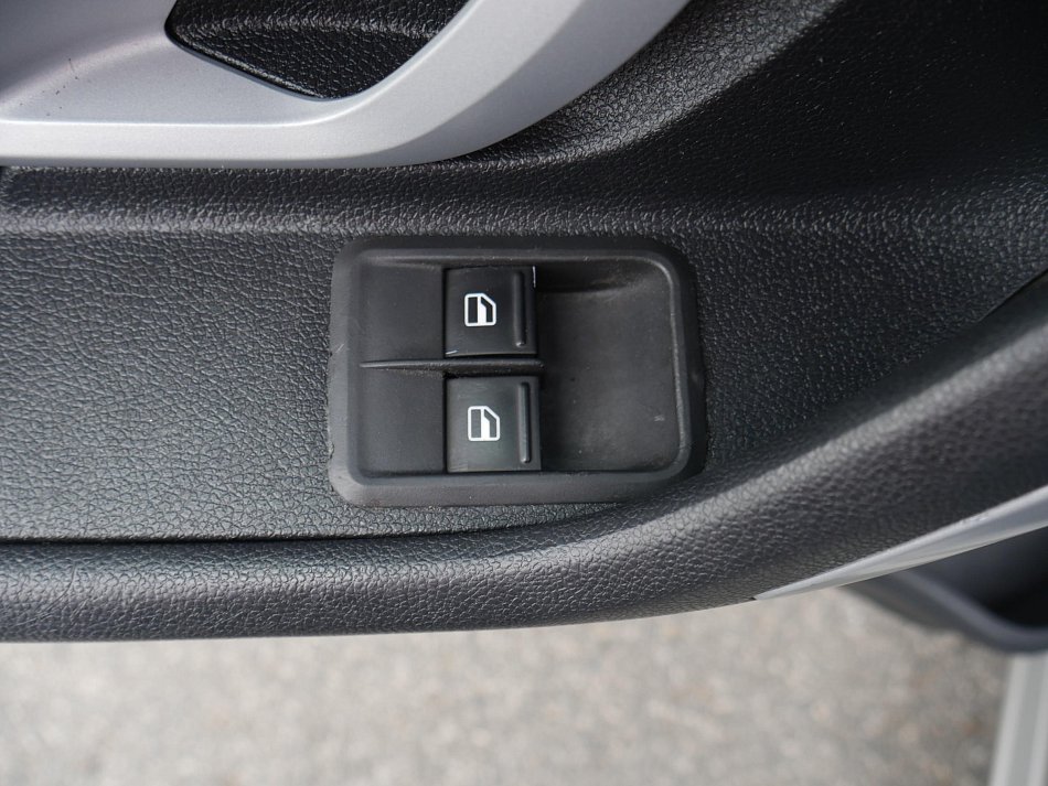 Škoda Fabia II 1.4 16V Ambiente