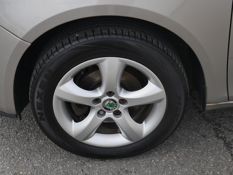 Škoda Fabia II 1.4 16V Ambiente