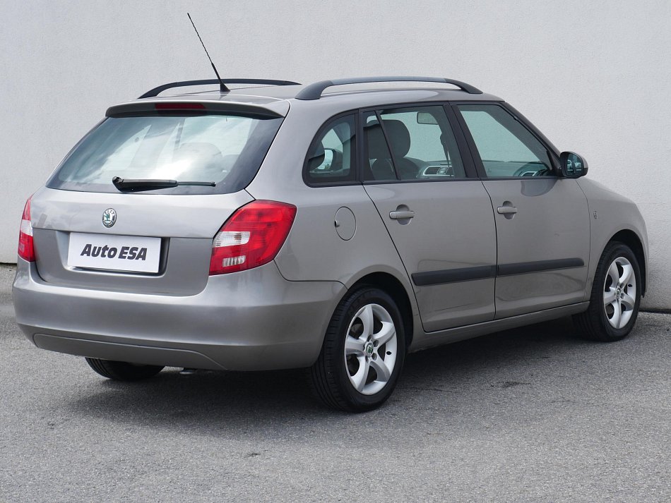 Škoda Fabia II 1.4 16V Ambiente