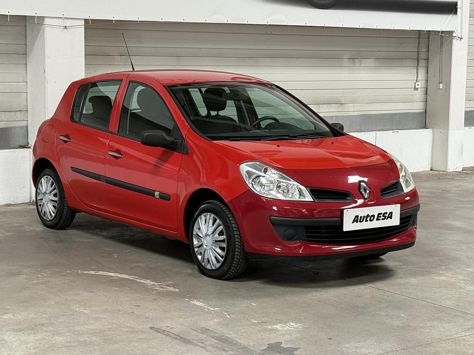 Renault Clio 1.2i 