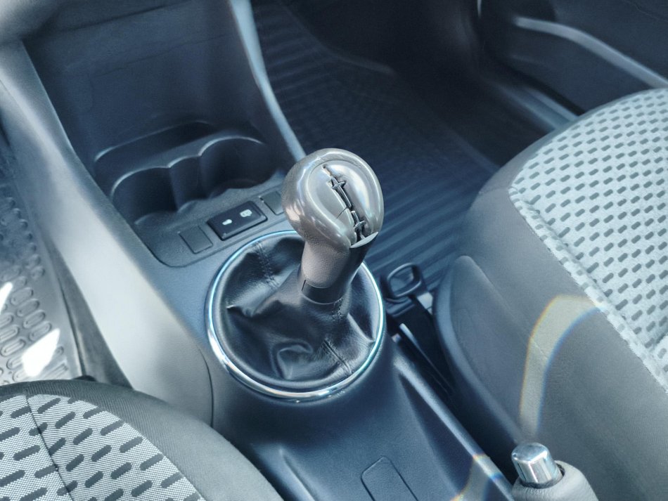 Škoda Fabia II 1.2 TSI 