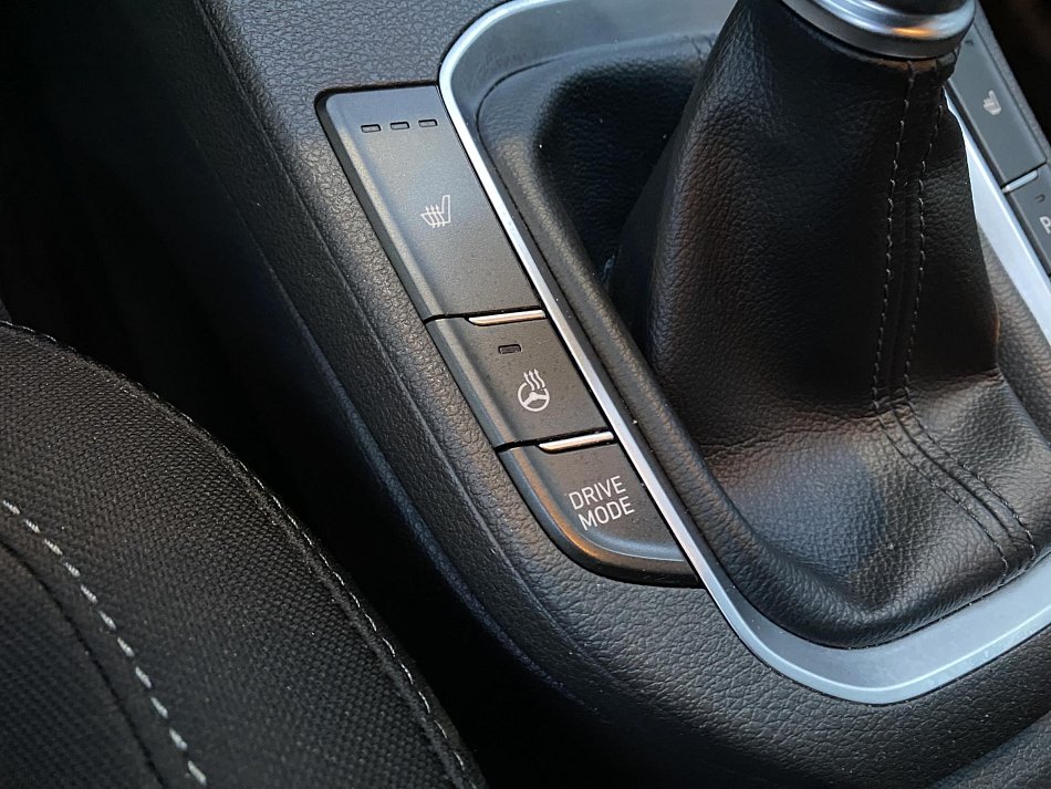 Hyundai I30 1.5 T-GDi Smart 48V