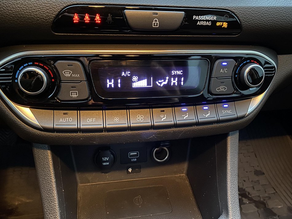 Hyundai I30 1.5 T-GDi Smart 48V