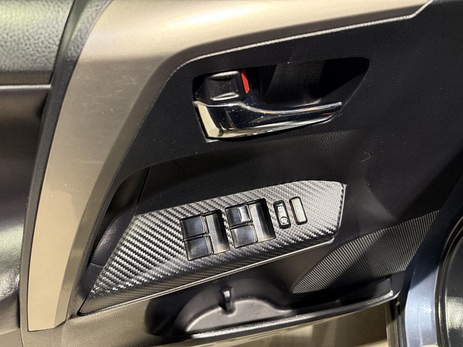 Toyota RAV4 2.2 d-cti  4x4