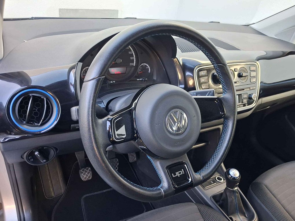 Volkswagen Up! 1.0 MPi CUP