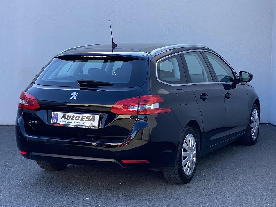 Peugeot 308 1.5HDI 