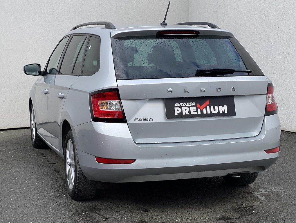 Škoda Fabia III 1.0 TSi Ambition