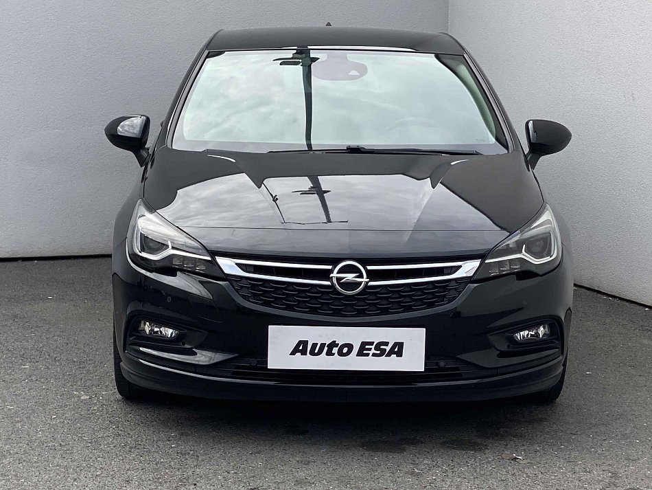 Opel Astra 1.4 SiDi Innovation