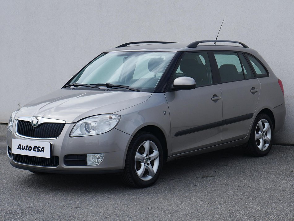 Škoda Fabia II 1.4 16V Ambiente